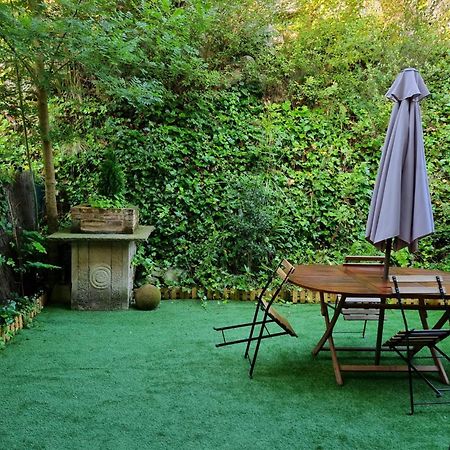 Casa De Claudia Comillas- Jardin Privado - A 10 Metros Del Capricho De Gaudi Exteriör bild