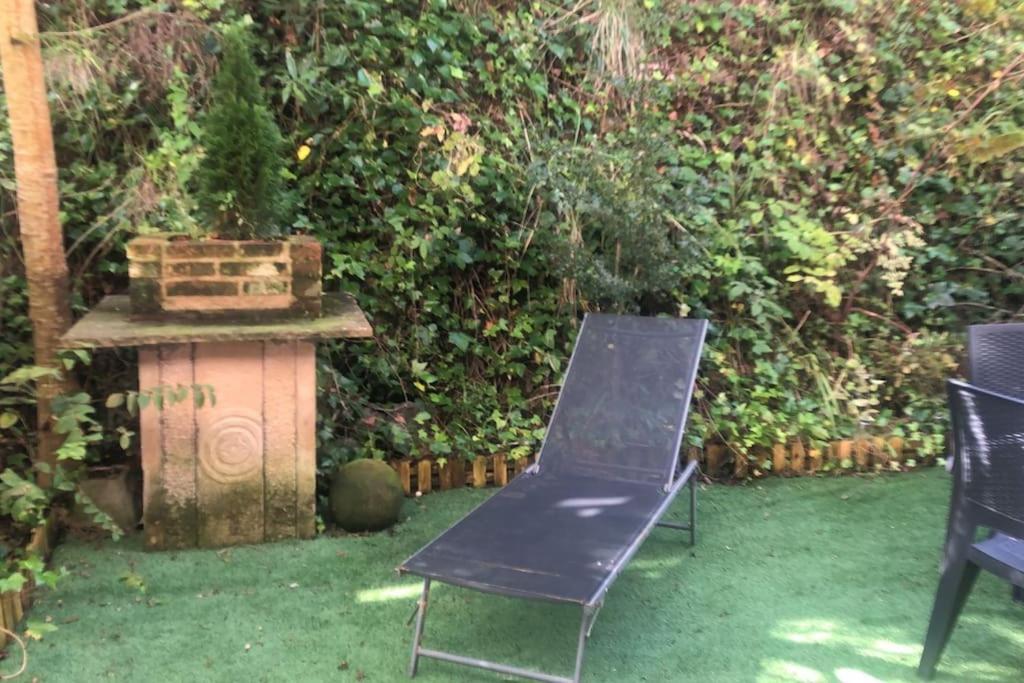 Casa De Claudia Comillas- Jardin Privado - A 10 Metros Del Capricho De Gaudi Exteriör bild