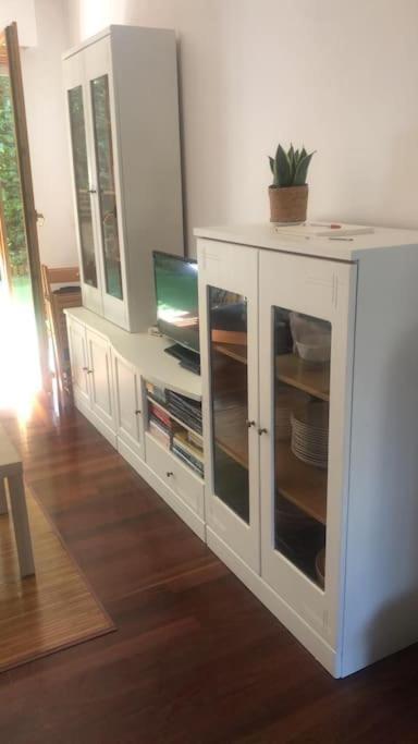 Casa De Claudia Comillas- Jardin Privado - A 10 Metros Del Capricho De Gaudi Exteriör bild